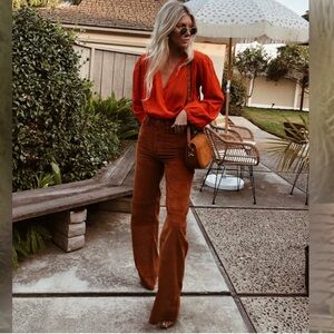 Levi’s Ribcage Wide Leg Corduroy Pants